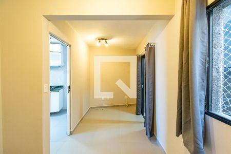 Quarto  de kitnet/studio para alugar com 1 quarto, 30m² em Jardim Oriental, São Paulo