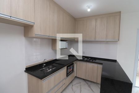 Sala/Cozinha de apartamento à venda com 1 quarto, 42m² em Vila Azevedo, São Paulo