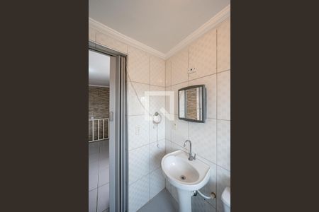 Casa à venda com 110m², 2 quartos e sem vaga Casa à venda com 110m², 2 quartos e sem vagaBanheiro de Serviço