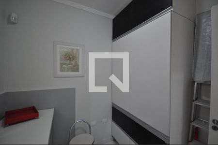 Casa à venda com 200m², 3 quartos e 4 vagasQuarto de Serviço