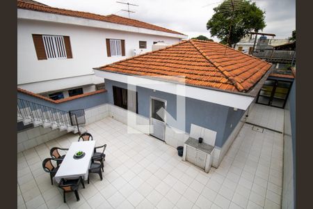 Casa à venda com 240m², 3 quartos e 3 vagas Casa à venda com 240m², 3 quartos e 3 vagasQuintal