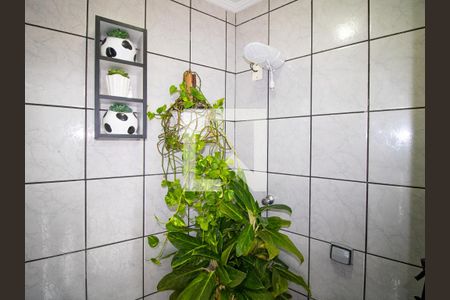 Casa à venda com 240m², 3 quartos e 3 vagas Casa à venda com 240m², 3 quartos e 3 vagasBanheiro 2