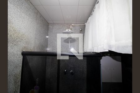 Casa à venda com 240m², 3 quartos e 3 vagas Casa à venda com 240m², 3 quartos e 3 vagasBanheiro 1