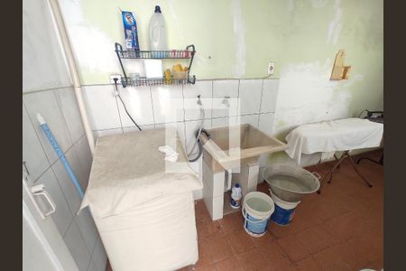 Casa à venda com 90m², 3 quartos e sem vaga Casa à venda com 90m², 3 quartos e sem vagaLavanderia