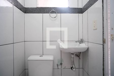 Casa à venda com 150m², 3 quartos e 1 vaga Casa à venda com 150m², 3 quartos e 1 vagaBanheiro Social