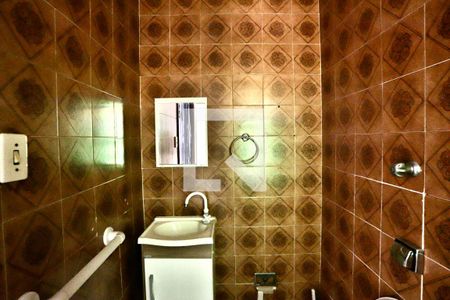 Casa à venda com 189m², 3 quartos e 4 vagas Casa à venda com 189m², 3 quartos e 4 vagasLavabo
