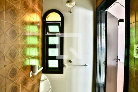 Casa à venda com 189m², 3 quartos e 4 vagas Casa à venda com 189m², 3 quartos e 4 vagasLavabo