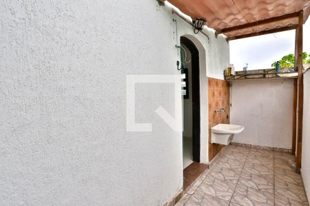 Casa à venda com 189m², 3 quartos e 4 vagas Casa à venda com 189m², 3 quartos e 4 vagasLavanderia