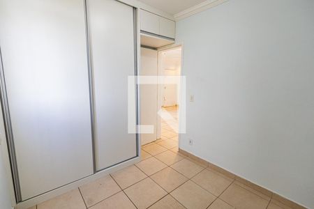 Quarto 2 de apartamento para alugar com 2 quartos, 55m² em Paquetá, Belo Horizonte