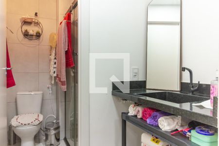 Apartamento à venda com 35m², 2 quartos e sem vaga Apartamento à venda com 35m², 2 quartos e sem vagaBanheiro