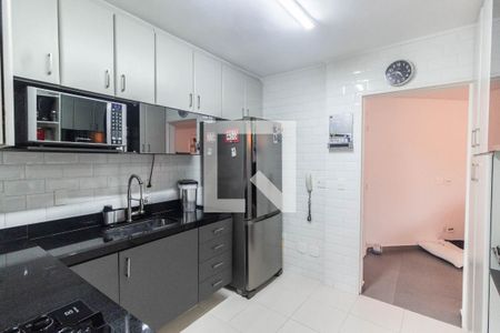 Apartamento à venda com 84m², 2 quartos e 2 vagas Apartamento à venda com 84m², 2 quartos e 2 vagasCozinha
