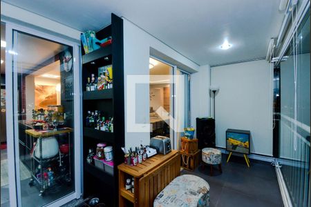 Apartamento à venda com 114m², 3 quartos e 2 vagas Apartamento à venda com 114m², 3 quartos e 2 vagasVaranda da Sala
