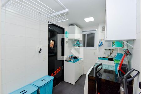 Apartamento à venda com 114m², 3 quartos e 2 vagas Apartamento à venda com 114m², 3 quartos e 2 vagasÁrea de Serviço