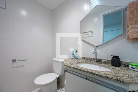 Apartamento para alugar com 65m², 2 quartos e 2 vagas Apartamento para alugar com 65m², 2 quartos e 2 vagasBanheiro da Suíte