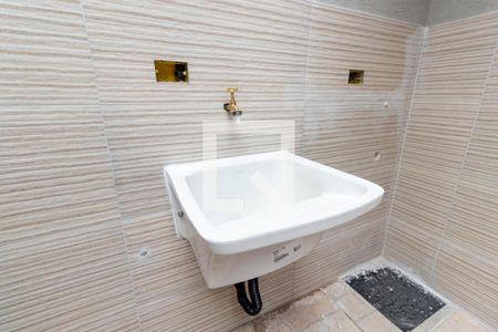 Casa à venda com 108m², 3 quartos e 2 vagas Casa à venda com 108m², 3 quartos e 2 vagasLavanderia