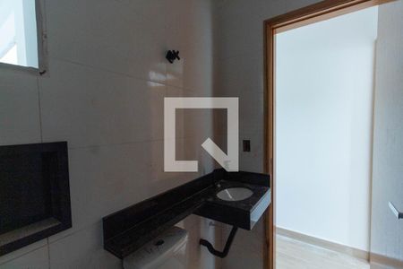 Casa à venda com 108m², 3 quartos e 2 vagas Casa à venda com 108m², 3 quartos e 2 vagasBanheiro 2