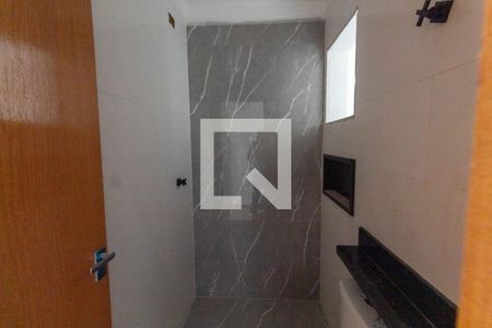 Casa à venda com 108m², 3 quartos e 2 vagas Casa à venda com 108m², 3 quartos e 2 vagasBanheiro 2