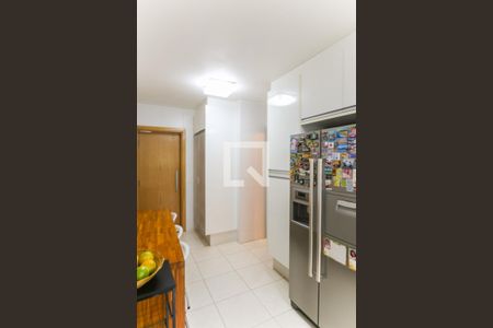Apartamento à venda com 201m², 4 quartos e 3 vagas Apartamento à venda com 201m², 4 quartos e 3 vagasCozinha