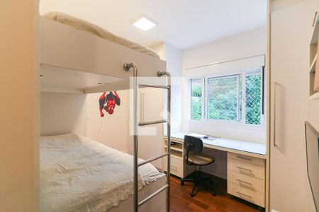 Apartamento à venda com 201m², 4 quartos e 3 vagas Apartamento à venda com 201m², 4 quartos e 3 vagasSuíte 2