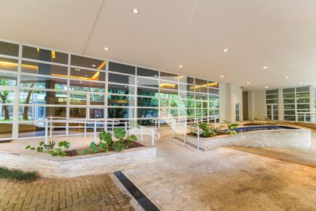 Apartamento à venda com 201m², 4 quartos e 3 vagas Apartamento à venda com 201m², 4 quartos e 3 vagasÁrea comum