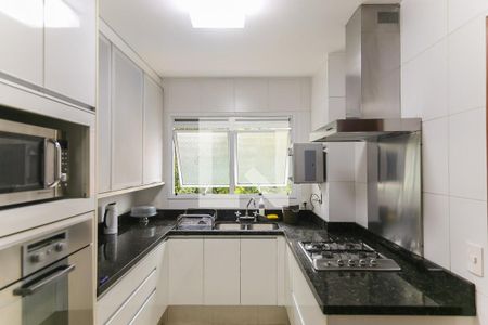 Apartamento à venda com 201m², 4 quartos e 3 vagas Apartamento à venda com 201m², 4 quartos e 3 vagasCozinha