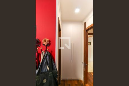 Apartamento à venda com 201m², 4 quartos e 3 vagas Apartamento à venda com 201m², 4 quartos e 3 vagasSuíte 1