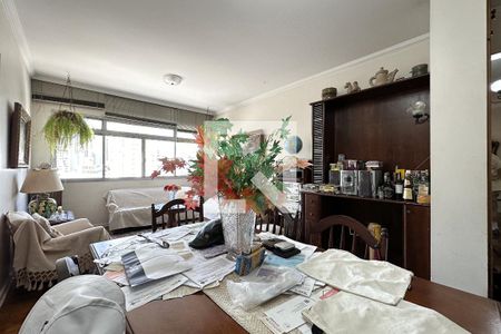 Sala de apartamento à venda com 3 quartos, 105m² em Sumaré, São Paulo