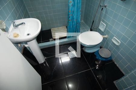 Apartamento para alugar com 72m², 2 quartos e 1 vaga Apartamento para alugar com 72m², 2 quartos e 1 vagaBanheiro