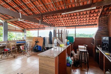 Casa à venda com 120m², 2 quartos e 2 vagas Casa à venda com 120m², 2 quartos e 2 vagasChurrasqueira