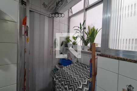 Apartamento à venda com 62m², 2 quartos e 1 vaga Apartamento à venda com 62m², 2 quartos e 1 vagaÁrea de Serviço