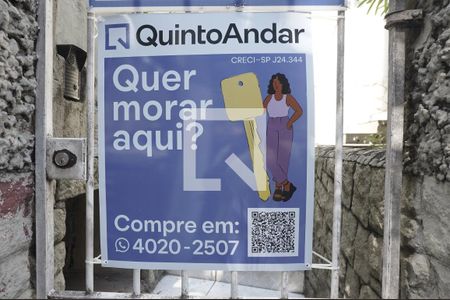 Casa à venda com 110m², 3 quartos e 1 vagaPlaquinha