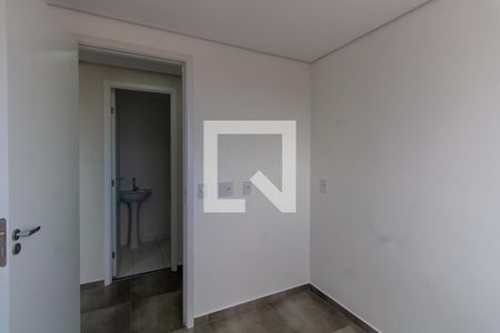 Quarto 1 de apartamento para alugar com 2 quartos, 34m² em Vila Tolstoi, São Paulo