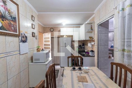 Casa à venda com 220m², 3 quartos e 1 vaga Casa à venda com 220m², 3 quartos e 1 vagaCozinha