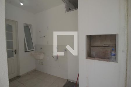 Casa de condomínio à venda com 60m², 2 quartos e 1 vagaÁrea externa