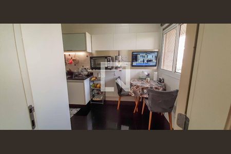 Apartamento para alugar com 340m², 4 quartos e 4 vagasCozinha