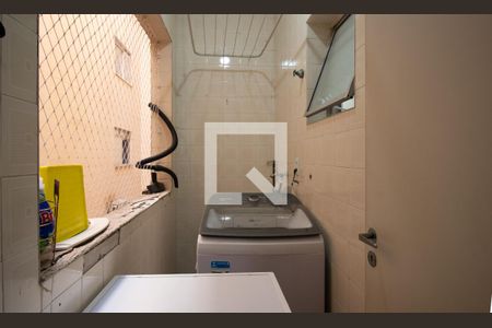 Apartamento para alugar com 65m², 2 quartos e 1 vagaÁrea de Serviço