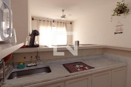 Apartamento para alugar com 65m², 2 quartos e 1 vagaCozinha