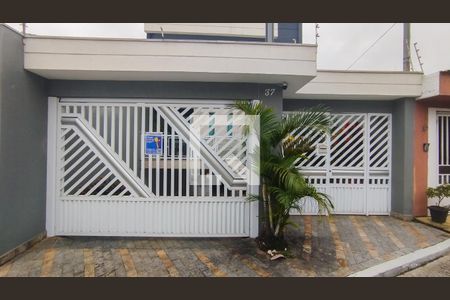 Casa à venda com 400m², 4 quartos e 8 vagasFachada da Casa