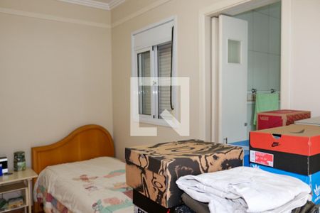 Casa à venda com 400m², 4 quartos e 8 vagasSuíte 1