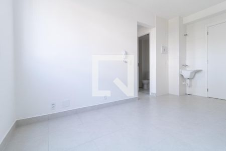 Sala de apartamento para alugar com 2 quartos, 35m² em Vila Ema, São Paulo