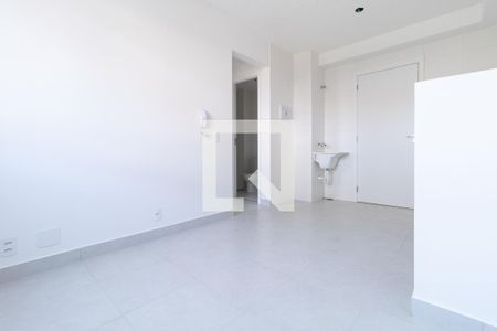 Sala de apartamento para alugar com 2 quartos, 35m² em Vila Ema, São Paulo