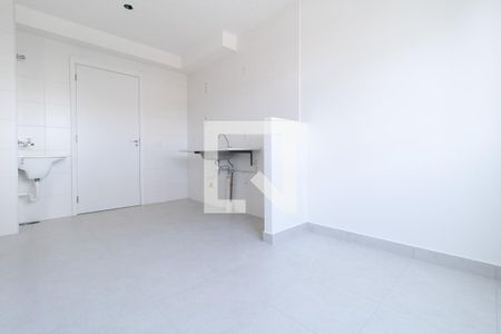 Sala de apartamento para alugar com 2 quartos, 35m² em Vila Ema, São Paulo