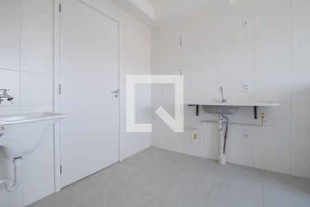 Cozinha de apartamento para alugar com 2 quartos, 35m² em Vila Ema, São Paulo
