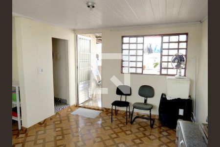 Casa à venda com 216m², 6 quartos e 2 vagasÁrea de Serviço