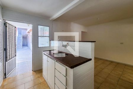Casa à venda com 140m², 3 quartos e 2 vagasCozinha