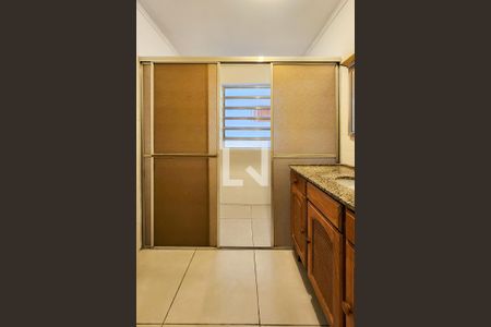 Casa à venda com 140m², 3 quartos e 2 vagasBanheiro da Suíte