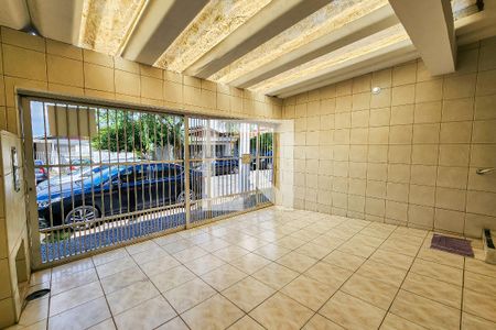 Casa à venda com 140m², 3 quartos e 2 vagasGaragem