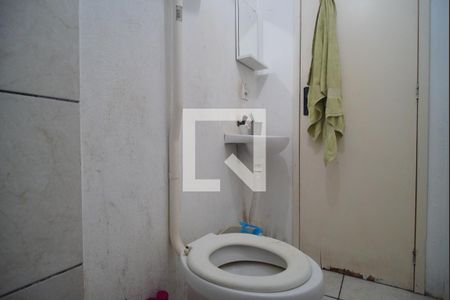 Casa à venda com 160m², 6 quartos e sem vaga Casa à venda com 160m², 6 quartos e sem vagaBanheiro 1