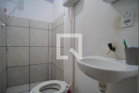 Casa à venda com 160m², 6 quartos e sem vaga Casa à venda com 160m², 6 quartos e sem vagaBanheiro 1