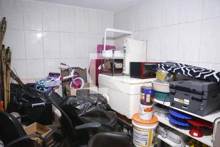 Casa à venda com 800m², 3 quartos e 4 vagasDepósito